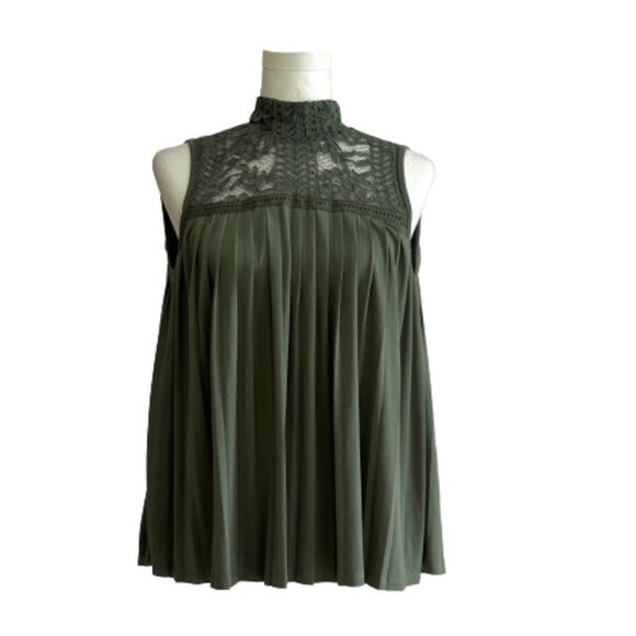 Cable & Gauge Top Green High Neck Lace Sleeveless Pleated Flowy Boho Top Small - Picture 1 of 11